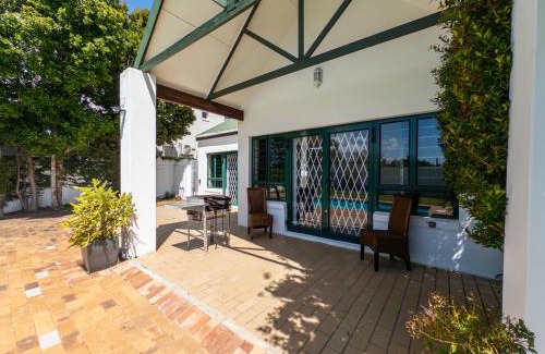Stellenbosch Villa | Paradyskloof home