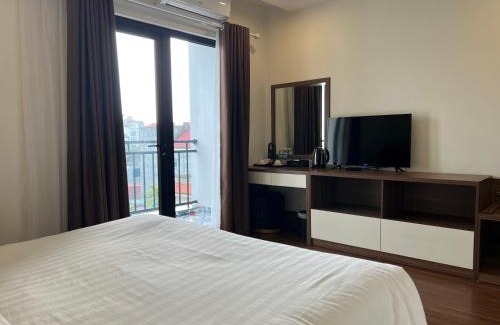 Soc Son Hotel | Paragon House and Residence