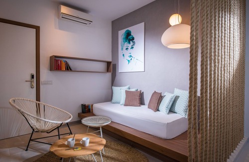 Malevizi Hotel | Paralos Lifestyle Beach