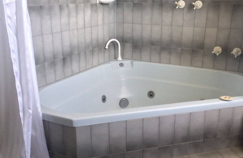 Katherine Hotel | Paraway Motel