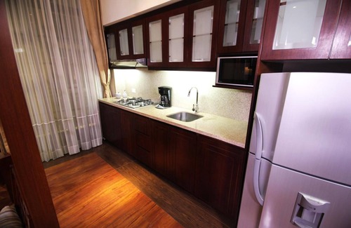 Cuenca Apartment | Parc Royale Suites Hotel