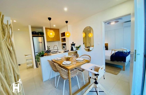 Baie des Citrons Apartment | Parfait en Famille, Proche des Plages et Jacuzzi