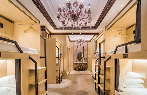Downtown Shanghai Hotel | Paris Hotel