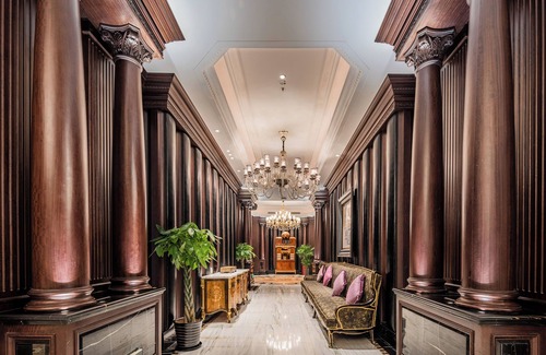 Downtown Shanghai Hotel | Paris Hotel