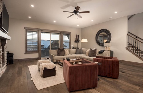 Hideout House | Park City Hideout: Luxury Escape with Mountain and Water Views!