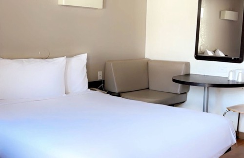 Santa Rosa Hotel | Park Inn by Radisson, Santa Rosa South