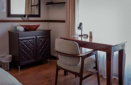 Langenhoven Park House | Park Living Guesthouse