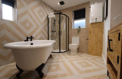 Leeds Apartment | Park Mount Residences - Luxury 3 Bedroom Flat In Leeds With Free Parking