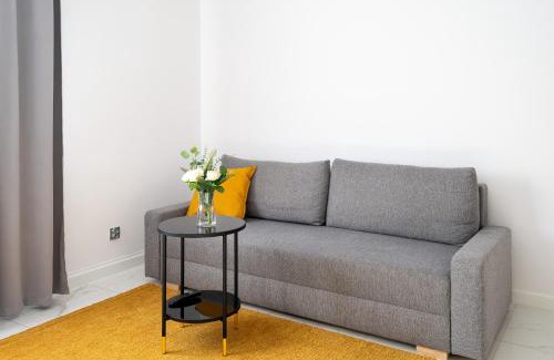 Saska Kepa Apartment | Park Skaryszewski Cosy Apartment