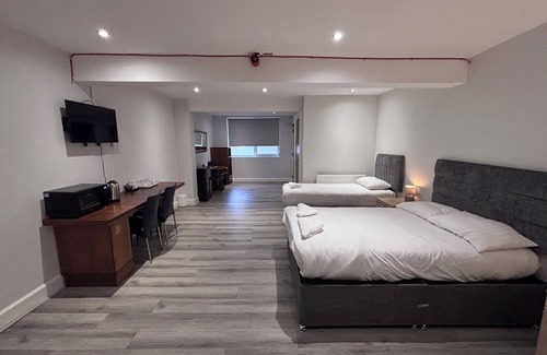 Leith House | Park View Rooms