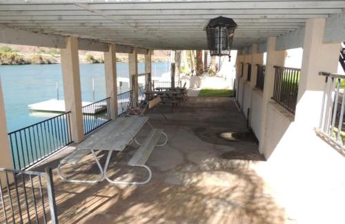 Parker Strip House | Parker Pair - Sunset Escape