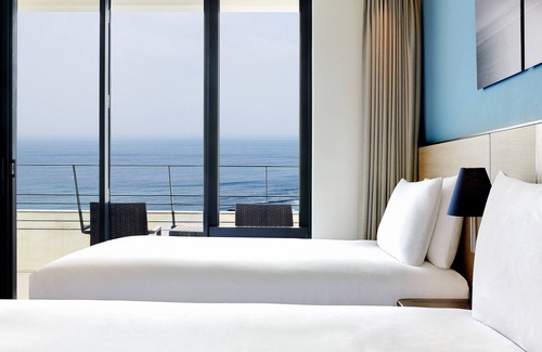 Jungmun Hotel | Parnas Hotel Jeju