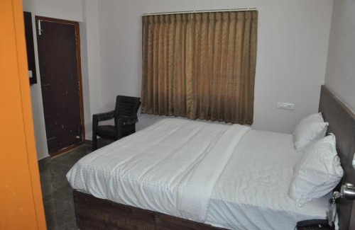 Mysore Hotel | Parvathi comforts inn