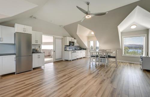 Tri-Cities Apartment | Pasco Condo with Columbia River Views and Hot Tub