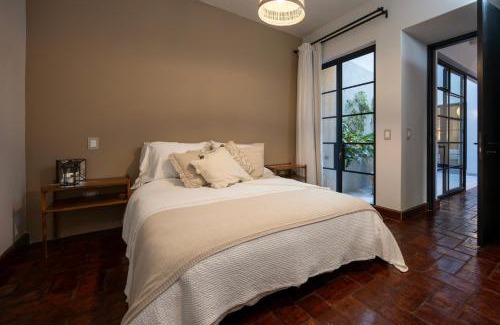 Zona Centro Apartment | Paseo del Centro I Luxury Condominio Boutique I Centro Histórico