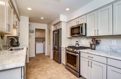 El Mirador House | Paseo El Mirador - 3 Bed 2 Bath Home