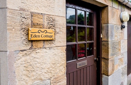 Cupar House | Pass the Keys | 3 Bedroom Cottage in Cupar