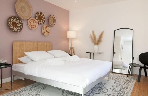 Wapping House | Pass the Keys - Beautiful designer Maisonette with Garden and BBQ