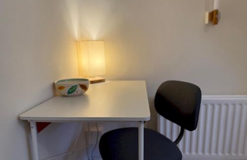 Chester-le-Street House | Pass the Keys Charming Home in Pelton