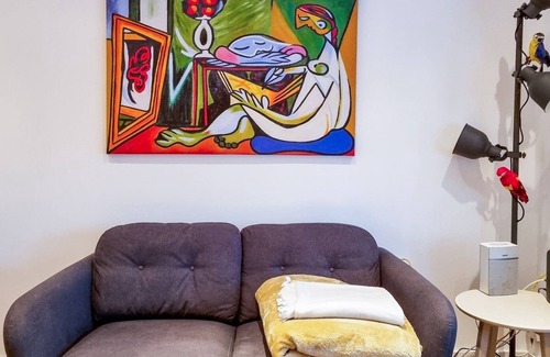 Askew Apartment | Pass the Keys | Family Friendly 2BR Gem