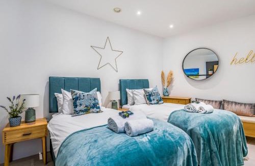 Chichester Apartment | Pass the Keys Modern 2 Bedroom City Apartment With Parking