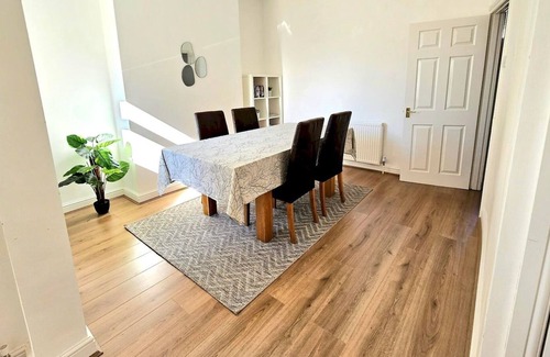 Waterloo House | Pass the Keys | Stunning Waterloo home