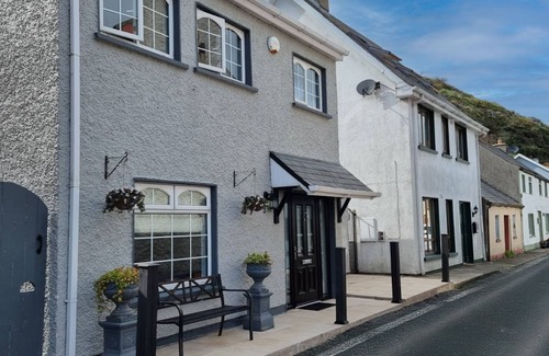 Passage East House | Passage East Holiday Home by Interhome