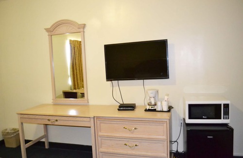 Downtown Niagara Falls Hotel | Passport Inn - By The Falls NY