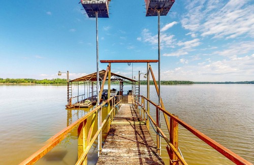 Fort Gaines House | Pataula Creek Lakehouse - Waterfront - Boat Launch