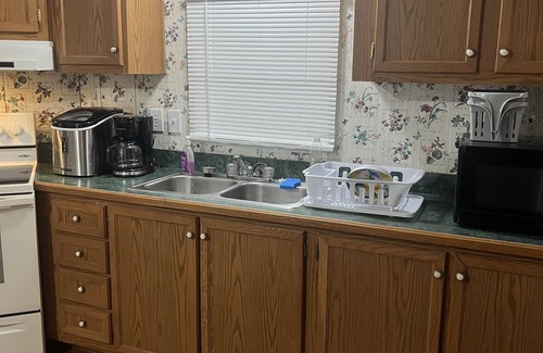 Eckerty House | Patoka Lake Campsite very close to lake. a few short minutes to 2 boat ramps.