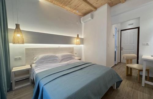 Fournoi House | Patras Rooms est 1990
