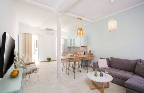 Kavos House | Patriko Beach House