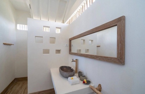 Mushroom Bay Bed & Breakfast | Paus Putih Hotel