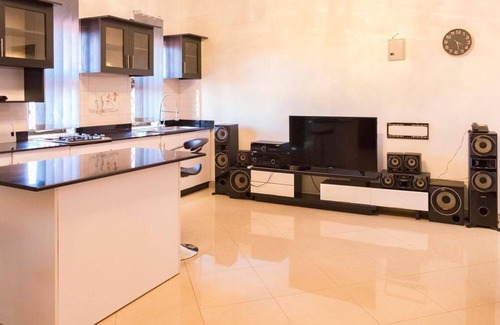 Entebbe Hotel | Pavillion Hotel