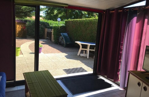 Saint-Vincent-sur-Jard House | Pavillon avec piscine commune et jardin à 800m de la plage - FR-1-336-72