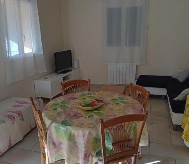Gareoult Apartment | PAVILLON Indépendant 45m2 4 personnes