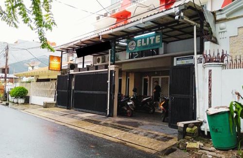 Tanjung Duren Utara House | Pavotel Tanjung Duren Near Neo Soho Mall