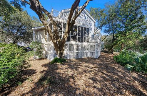 Pelican Bay House | PB48: 48 Pelican Bay