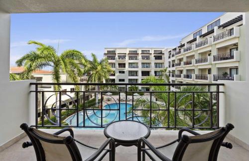 Washington House | PC314 - Pool View - Couple or Family with kids - 1BR