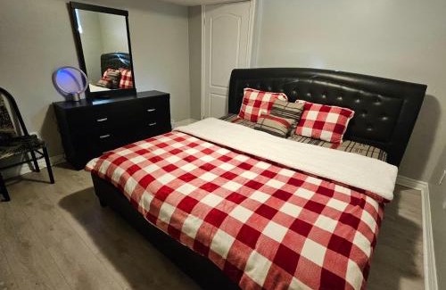 Brampton House | Peace Apartment