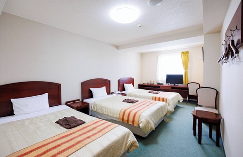 Taira Hotel | Peace Island Miyakojima Shiyakushodori