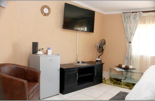 Windsor House | Peace & Lovely Bed and Breakfast