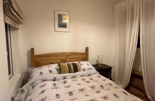 Glastonbury House | Peace & tranquility in the centre of town