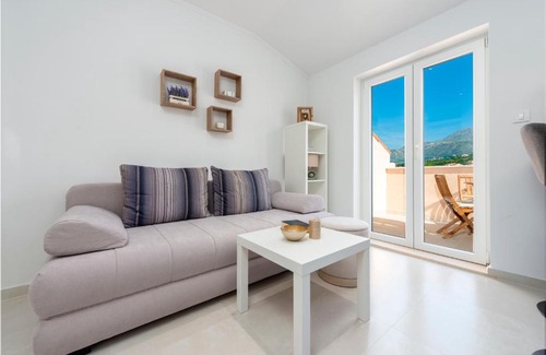 Srebreno Apartment | Peaceful 2-bedroom apartment Srebreno