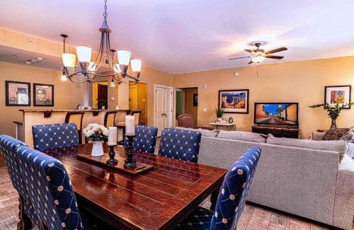 St. Augustine House | Peaceful 2 BR 2 BA ground floor w BBQ and fenced courtyard 6107-2