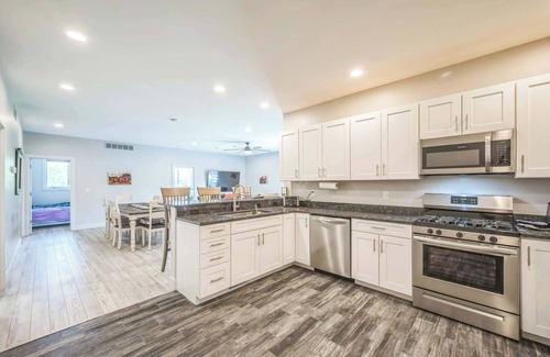 Grass Lake Apartment | Peaceful 4BR Barn Loft Escape