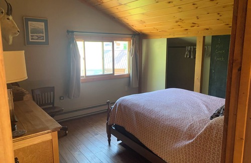 Custer County Other | Peaceful and private 3-bedroom ranch house near Challis