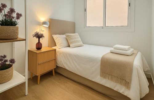 Perchel Norte Apartment | Peaceful & bright apartment with patio - Center