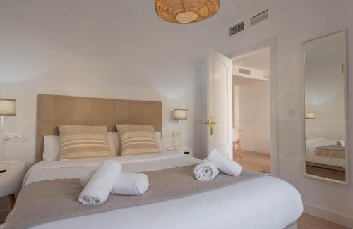 Perchel Norte Apartment | Peaceful & bright apartment with patio - Center