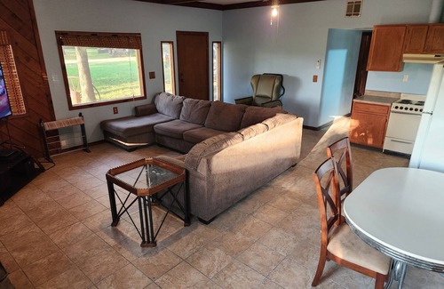 Langley Cabin | Peaceful cabin near Grand Lake and Disney on big lot